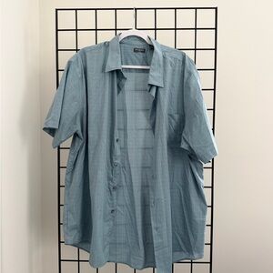 Van Heusen Light Blue Casual Button Down Shirt
